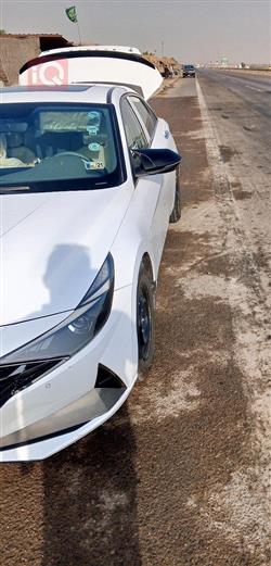 هیوندای ئەلەنترا